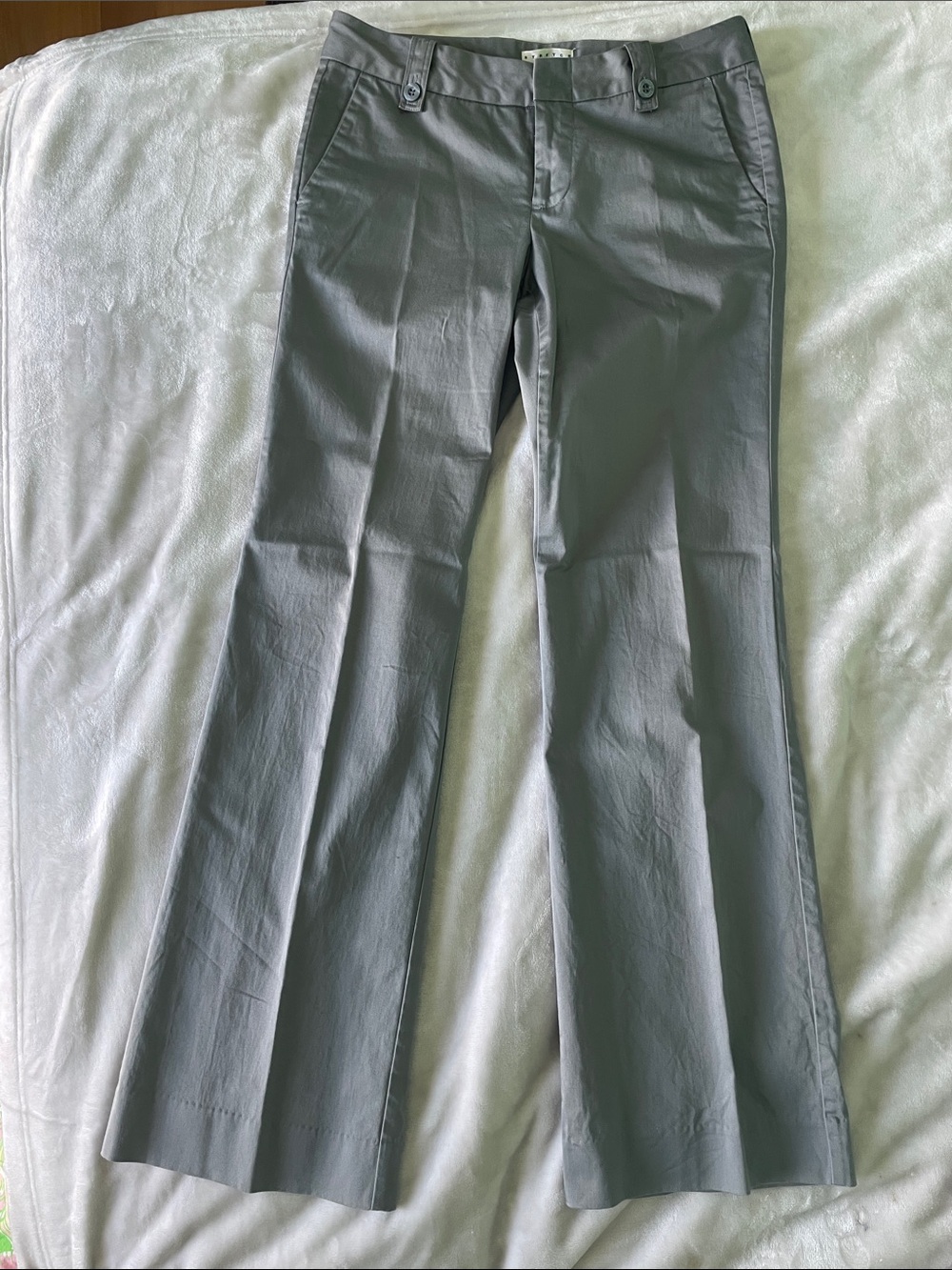 Old Navy Women’s Gray Chino Dress Pants